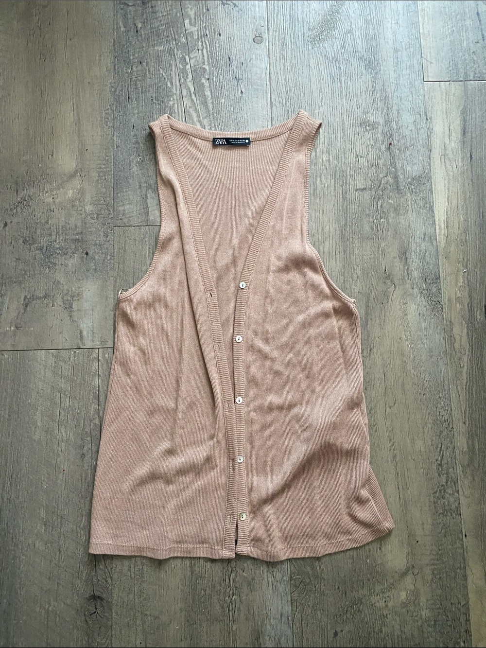 Zara Sleeveless Button-Front Knit Tank in Dusty Rose